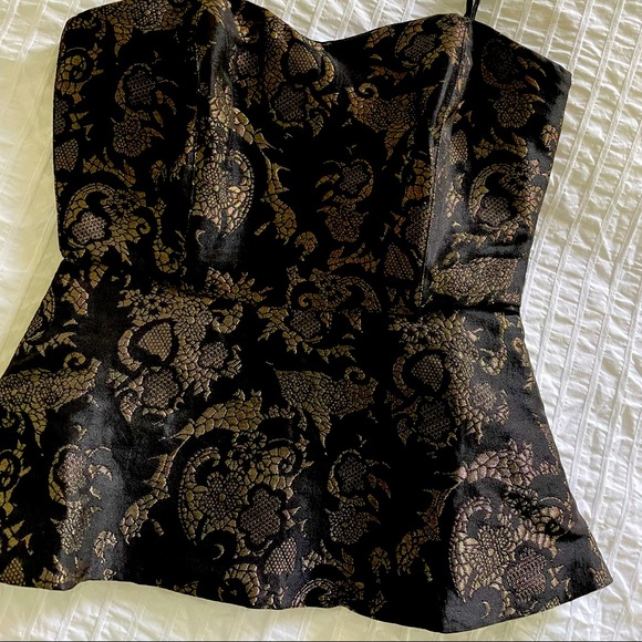 Corset style top - Picture 2 of 3